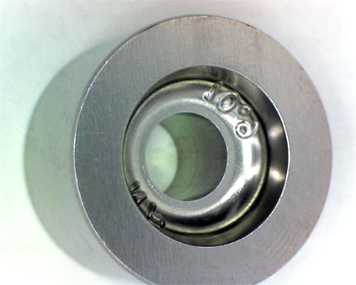 specialized header punch